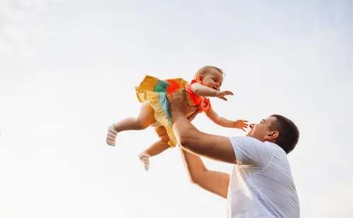 
          Imagem ilustrativa da imagem Aprovados novos critérios para definir valor de pensão alimentícia
          