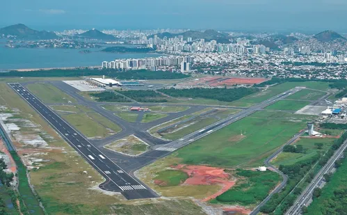 
          Imagem ilustrativa da imagem Área do aeroporto de Vitória vai ter clube de luxo
          