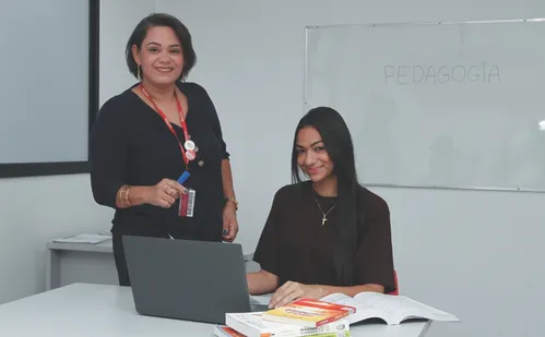 
          Imagem ilustrativa da imagem As 30 profissões com mais vagas e aumento de salário no ES
          