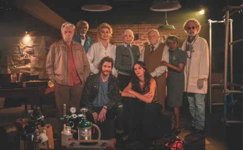 
          Imagem ilustrativa da imagem Astros da TV vivem casal de assaltantes
          