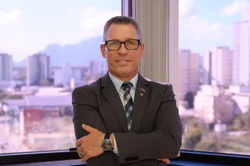 
          Imagem ilustrativa da imagem Ataque ao Irã pode aumentar a inflação no Brasil, afirmam especialistas
          