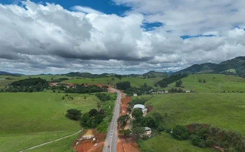 
          Imagem ilustrativa da imagem BR-101 em Anchieta será totalmente interditada nesta terça; veja trecho
          