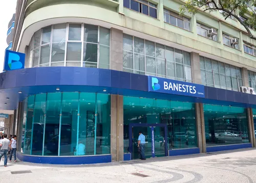 
          Imagem ilustrativa da imagem Banestes lança financiamento de 90% do imóvel em até 35 anos
          