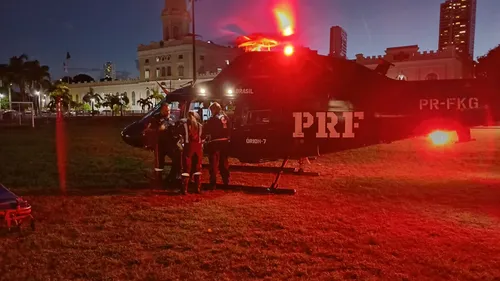 
          Imagem ilustrativa da imagem Bebê é transferido de helicóptero para o Recife após acidente doméstico em Caruaru
          