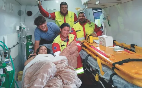 
          Imagem ilustrativa da imagem Bebê nasce em rodovia a caminho do hospital
          