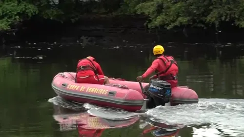 
          Imagem ilustrativa da imagem Bombeiros buscam por atleta de remo do Sport desaparecido no Rio Capibaribe
          