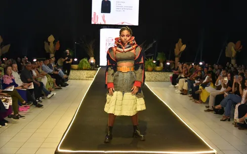 
          Imagem ilustrativa da imagem Bossa Nova vira moda: AGRESTE TEX recebe final do Brasil Fashion Designers
          