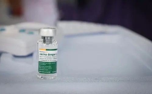 
          Imagem ilustrativa da imagem Butantan antecipa entrega de 1,3 mi de vacinas contra dengue ao SUS
          