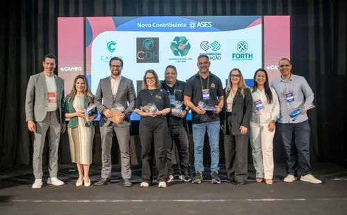 
          Imagem ilustrativa da imagem Café de Negócios reúne mais de 300 empresários com foco em vendas na Serra
          