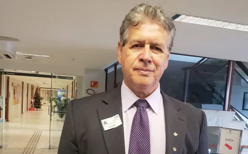 
          Imagem ilustrativa da imagem Campanha quer ampliar direitos e reduzir informalidade das domésticas
          