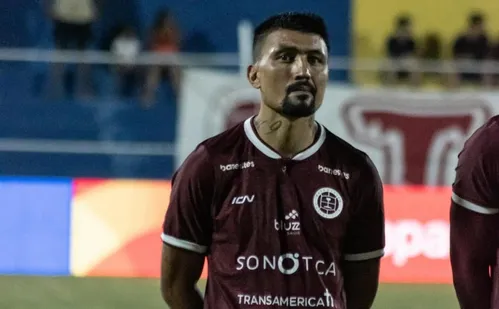 
          Imagem ilustrativa da imagem Capixaba Kieza cruza novamente o caminho do Sport
          