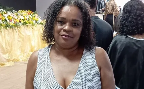 
          Imagem ilustrativa da imagem Capixaba é vítima de feminicídio em SP e família faz vaquinha para trazer corpo
          