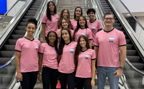 
          Imagem ilustrativa da imagem Capixabas estreiam na elite em jogo de vôlei
          