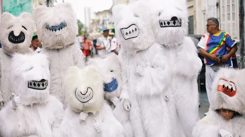 
          Imagem ilustrativa da imagem Carnaval nos bairros: 16 polos levam a festa para todas as regiões do Recife
          