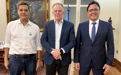 
          Imagem ilustrativa da imagem Casagrande escolhe o procurador-geral de Justiça para os próximos dois anos
          