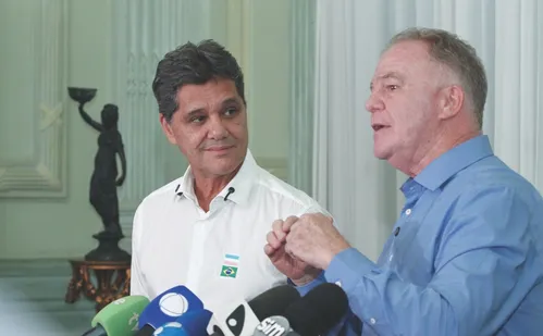 
          Imagem ilustrativa da imagem Casagrande presta contas em evento no Estádio Kleber Andrade
          