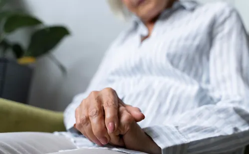 
          Imagem ilustrativa da imagem Como descoberta do Japão pode ajudar contra Parkinson
          