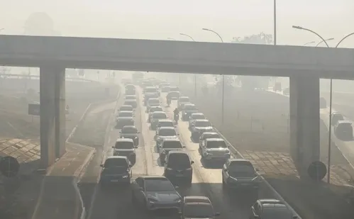 
          Imagem ilustrativa da imagem Concentração de poluentes no ar ultrapassa limites em todo o país
          