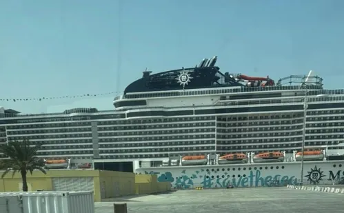 
          Imagem ilustrativa da imagem Conflito no Oriente Médio: mais de 70 mil brasileiros vivem no Oriente Médio
          