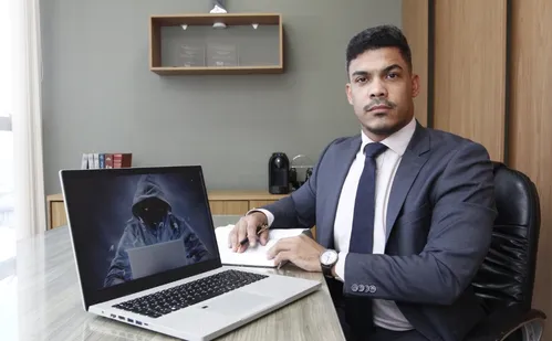 
          Imagem ilustrativa da imagem Crimes virtuais são levados para a Justiça com pedidos de indenização
          