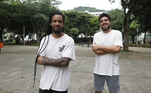 
          Imagem ilustrativa da imagem Curta conta a trajetória dos cinemas antigos
          