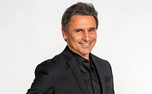 
          Imagem ilustrativa da imagem "De olho no Oscar": Murilo Rosa será um dos apresentadores de programa especial
          