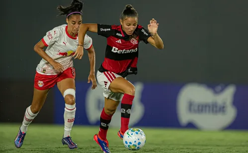 
          Imagem ilustrativa da imagem Defensoras brilham e Flamengo vence Bragantino no Brasileiro Feminino
          