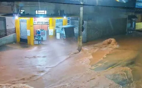 
          Imagem ilustrativa da imagem Defesa Civil envia alerta pelo celular sobre risco de deslizamentos em Juiz de Fora
          