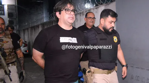 
          Imagem ilustrativa da imagem Delegada diz que atirador confessa "arrependimento" e evita apontar contradições
          