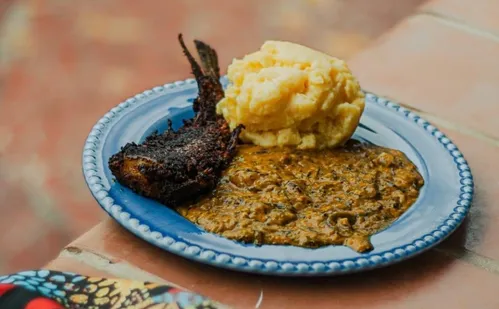 
          Imagem ilustrativa da imagem “Dia dos Países Africanos” leva sabores e histórias do Congo a Vitória
          