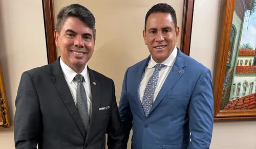 
          Imagem ilustrativa da imagem Digital do Palácio na chegada de deputado ao Progressistas
          