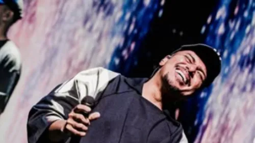 
          Imagem ilustrativa da imagem Do samba de raiz às batidas do mundo: Marco Zero e Rec-Beat dão o ritmo do domingo
          