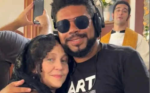 
          Imagem ilustrativa da imagem Dona Beja: diretor revela curiosidades dos bastidores da novela
          