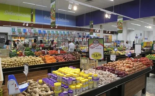 
          Imagem ilustrativa da imagem Empresas ampliam folga para não ficarem sem profissionais
          