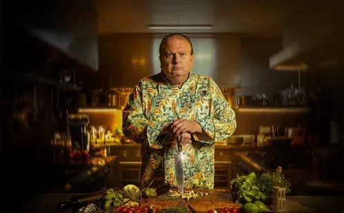 
          Imagem ilustrativa da imagem Erick Jacquin: “Nunca trabalhei, só me diverti”
          