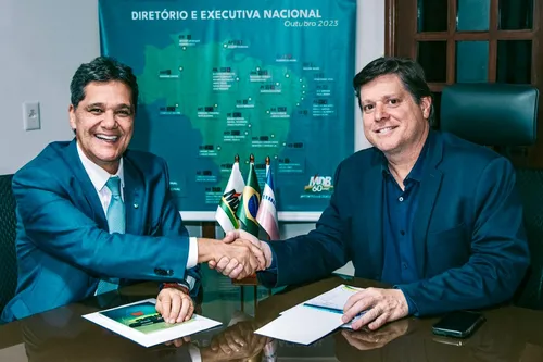 
          Imagem ilustrativa da imagem Euclério segue no MDB e partido fará convenção
          