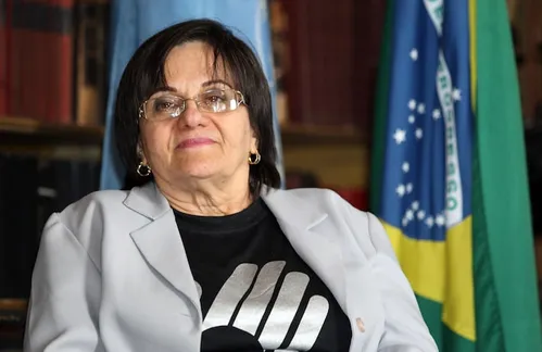 
          Imagem ilustrativa da imagem Ex-marido de Maria da Penha e mais 3 viram réus por campanha de ódio contra a ativista
          