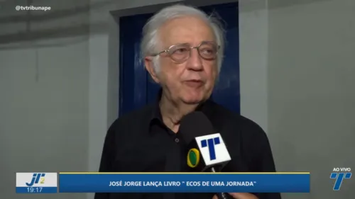 
          Imagem ilustrativa da imagem Ex-ministro José Jorge lança livro em evento prestigiado na APL
          