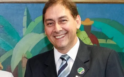 
          Imagem ilustrativa da imagem Ex-prefeito de Campo Grande mata servidor, é preso e alega legítima defesa
          