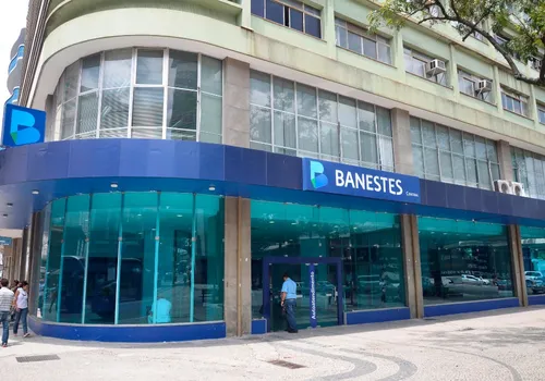 
          Imagem ilustrativa da imagem Feirão Zera Dívida Banestes inicia em março com 100% off
          