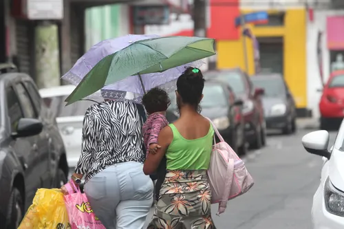 
          Imagem ilustrativa da imagem Feriado de Nossa Senhora da Penha deve ser de chuva em todo o ES
          