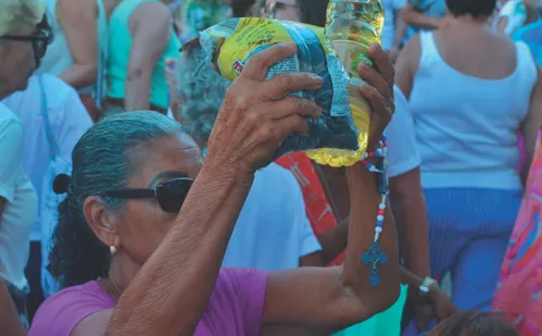 
          Imagem ilustrativa da imagem Festa da Penha 2026: Romaria dos Homens começa mais cedo este ano
          