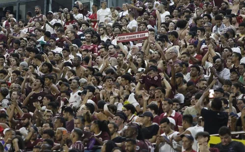
          Imagem ilustrativa da imagem Ficaram nos pênaltis: Rio Branco e Desportiva perdem chance de fazer história
          