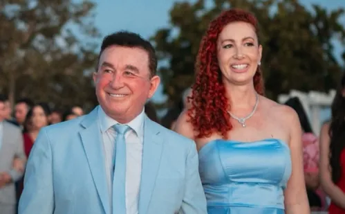 
          Imagem ilustrativa da imagem Filha de Amado Batista morre aos 46 anos
          