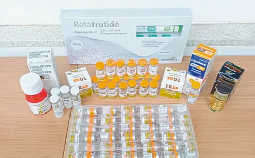 
          Imagem ilustrativa da imagem Flagrado comércio proibido de remédio para perder peso no Espírito Santo
          