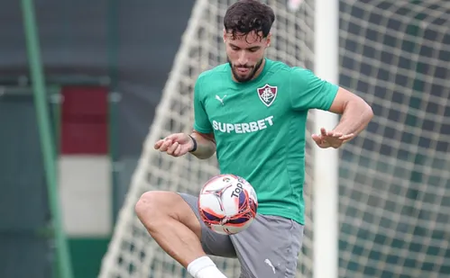 
          Imagem ilustrativa da imagem Flu vira a chave para encarar o Bangu
          