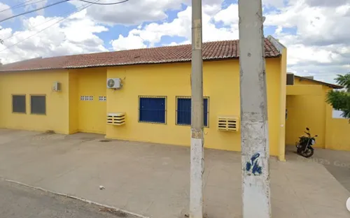 
          Imagem ilustrativa da imagem "Foi uma fatalidade", diz pai de aluno com traumatismo após agressão em Floresta
          