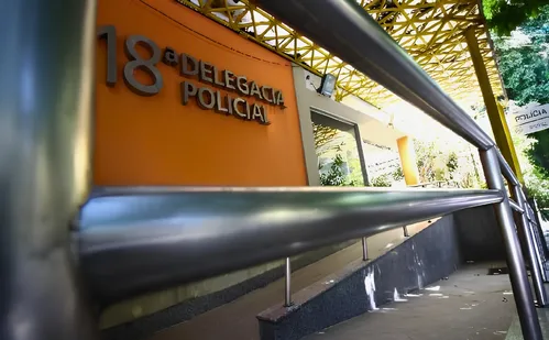 
          Imagem ilustrativa da imagem Foragidos por roubos de cargas em rodovias do ES são presos em operação no RJ
          