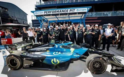 
          Imagem ilustrativa da imagem Fórmula Indy: Ericsson conquista a 1ª pole em Arlington
          