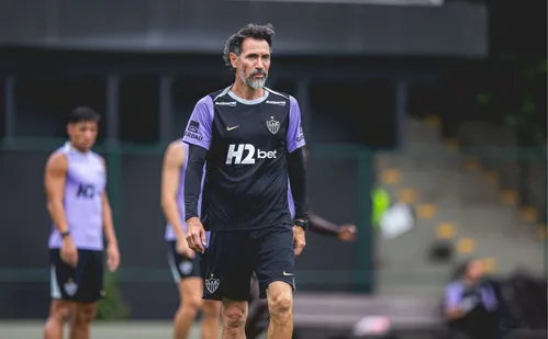 
          Imagem ilustrativa da imagem Galo mira 20ª final seguida em estreia de técnico
          